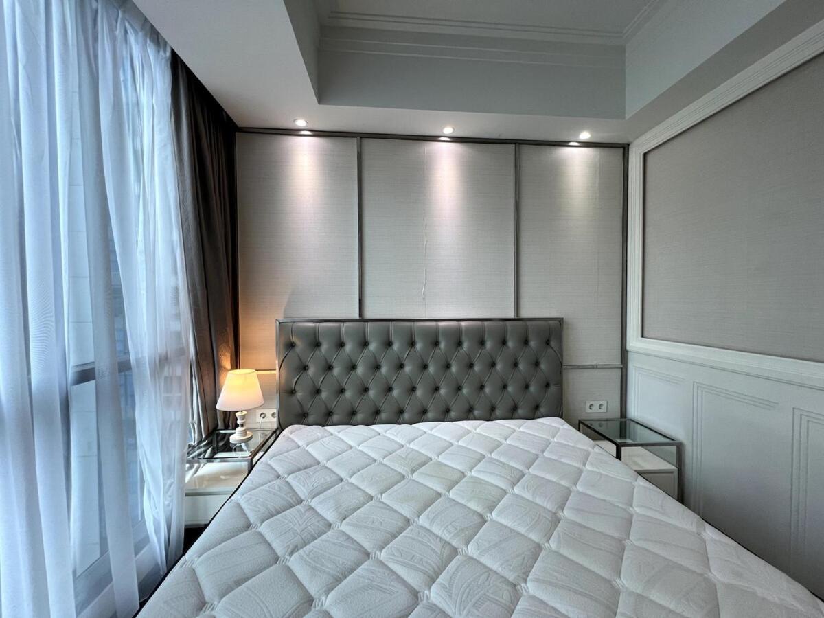 Apartemen Luxury 3 Bed Casa Grande Mall Kota Kasablanka By Travelibu *