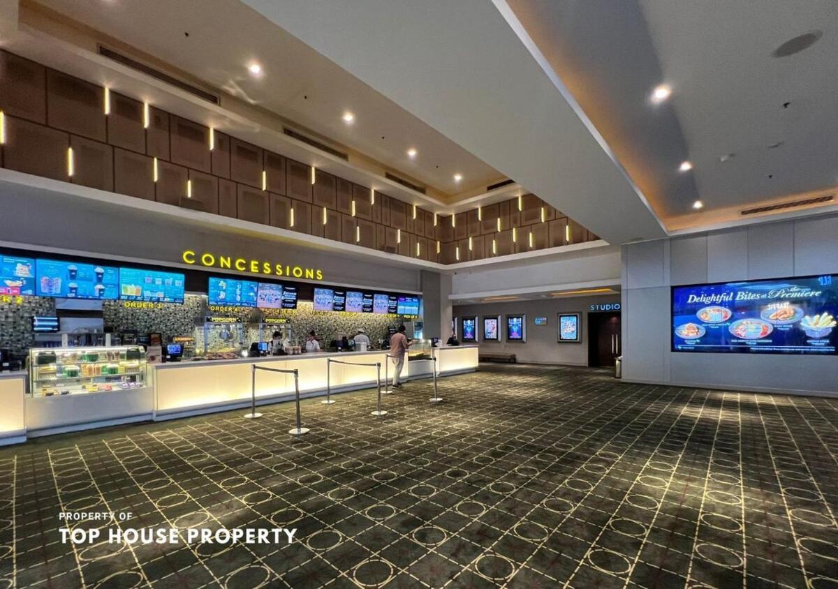 Luxury 3 Bed Casa Grande Mall Kota Kasablanka By Travelibu