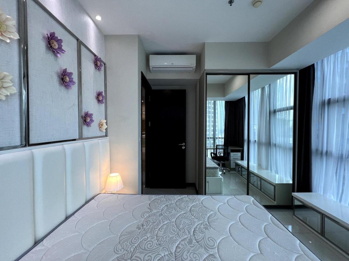 Luxury 3 Bed Casa Grande Mall Kota Kasablanka By Travelibu Apartemen
