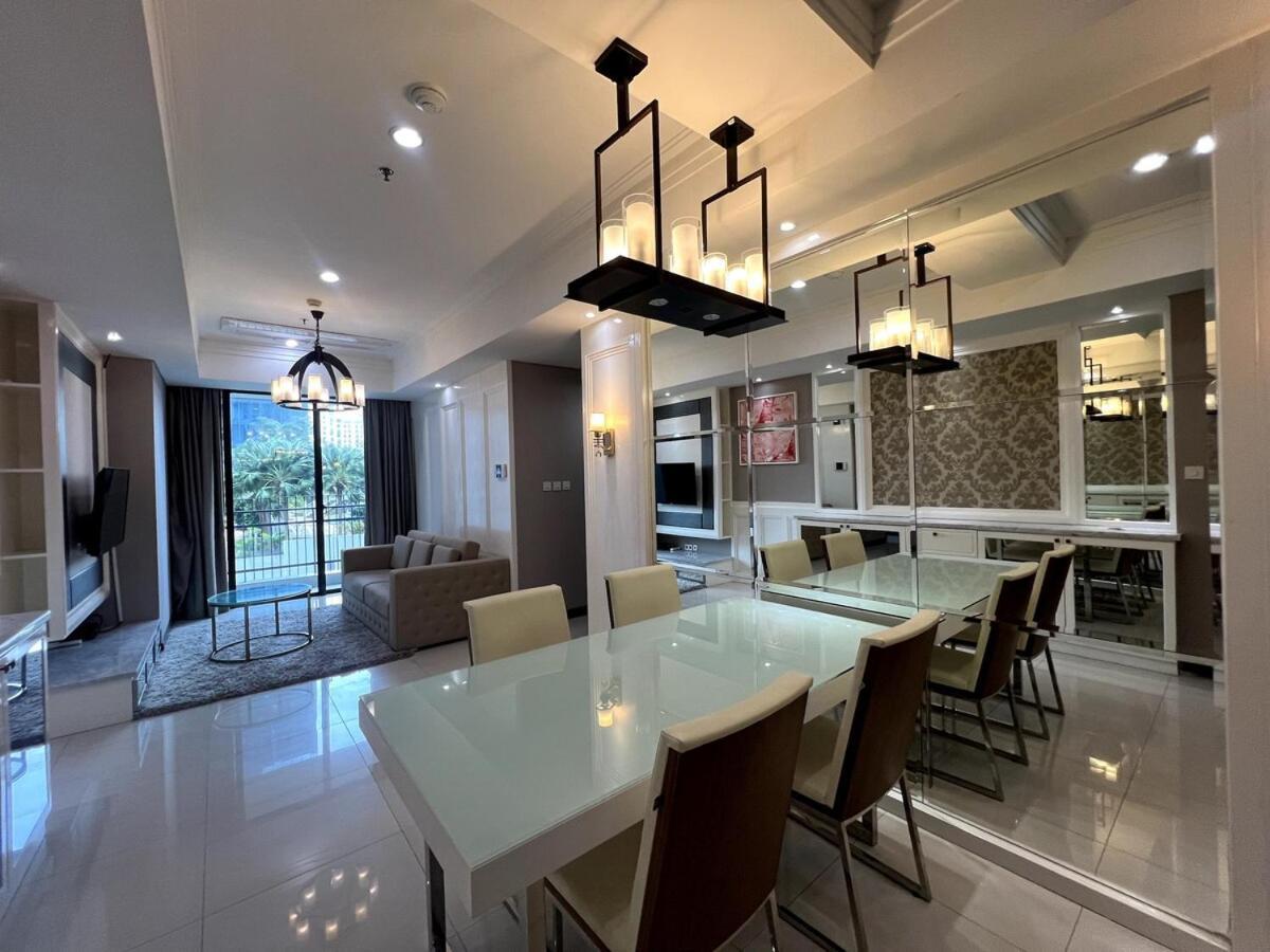 Apartemen Luxury 3 Bed Casa Grande Mall Kota Kasablanka By Travelibu Jakarta