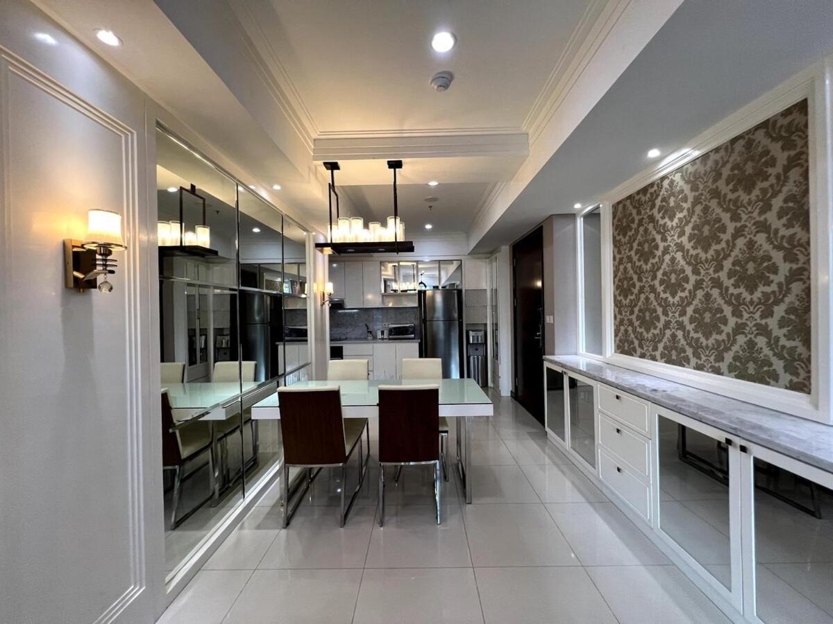 Luxury 3 Bed Casa Grande Mall Kota Kasablanka By Travelibu *