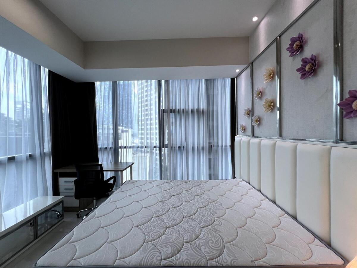 Luxury 3 Bed Casa Grande Mall Kota Kasablanka By Travelibu * Jakarta